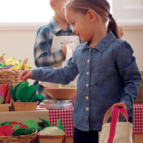 storey-6-ways-to-create-farmers-market-fun-with-kids